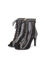 Bottes de danse nude à lacets et strass